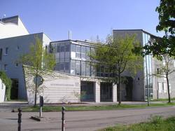 Quelle: Badischer Landesverein für Innere Mission Altenhilfezentrum Karlsruhe Nordost Außenansicht